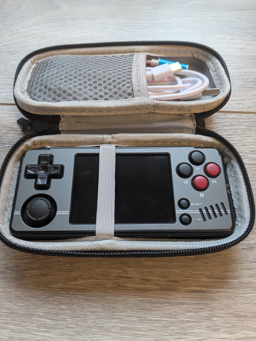 Miyoo A30 Retro Handheld Game Console - photo 3
