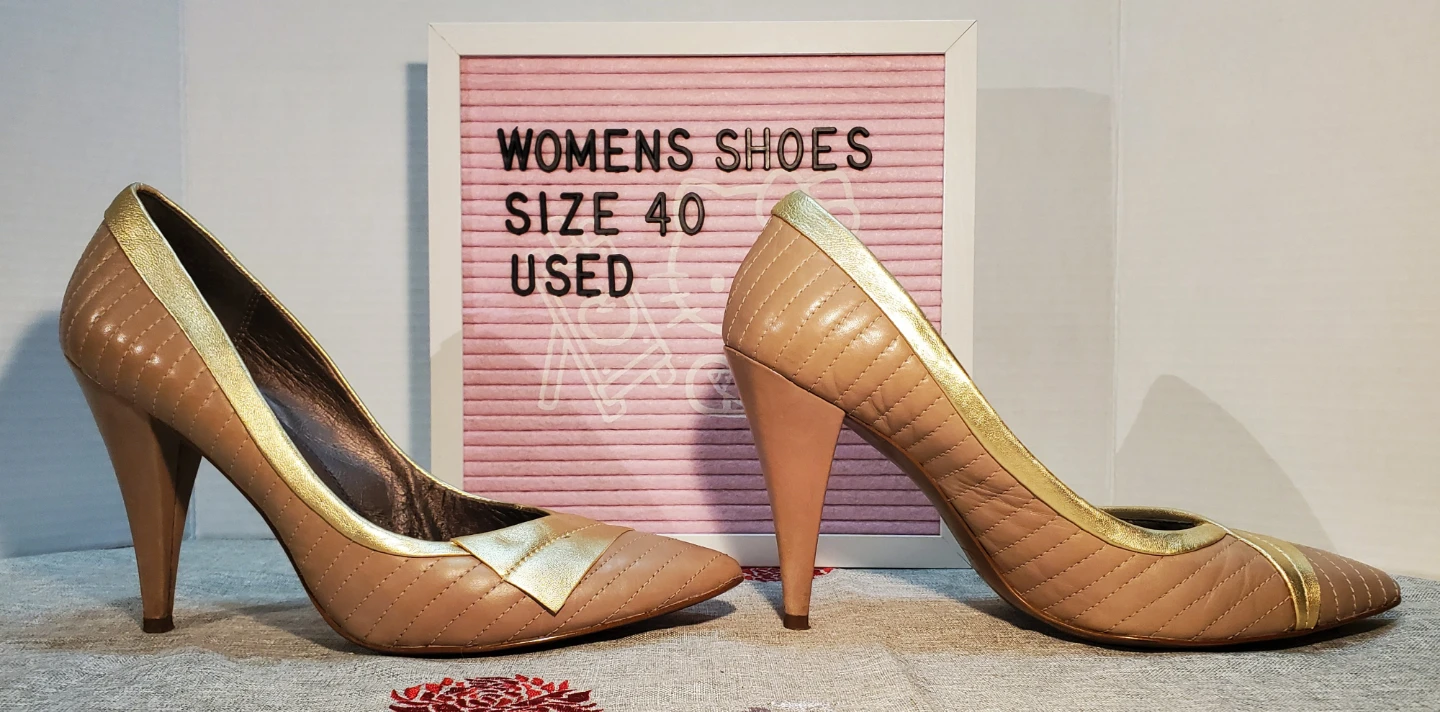 ALDO Women's Tan & Gold Quilted Pumps - Size 40 - photo 3
