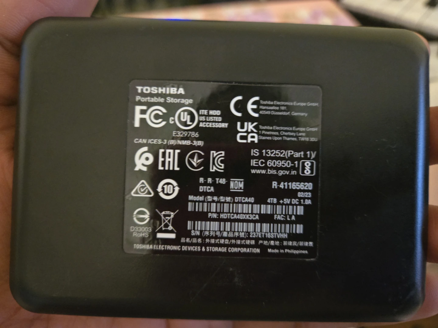 Toshiba 4TB Portable External Hard Drive - photo 2