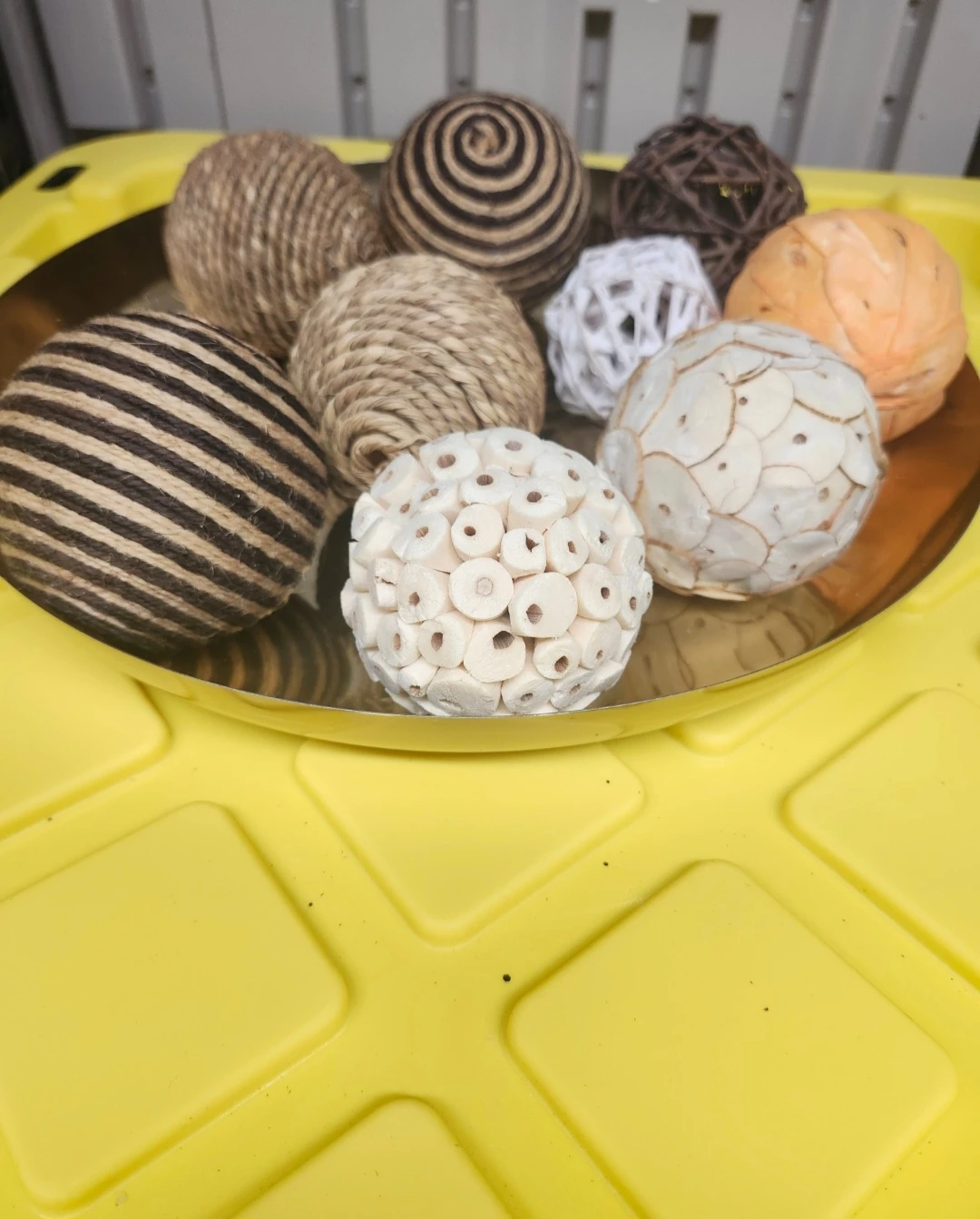 Decorative  New Gold Platter With Assorted Decorative Spheres
