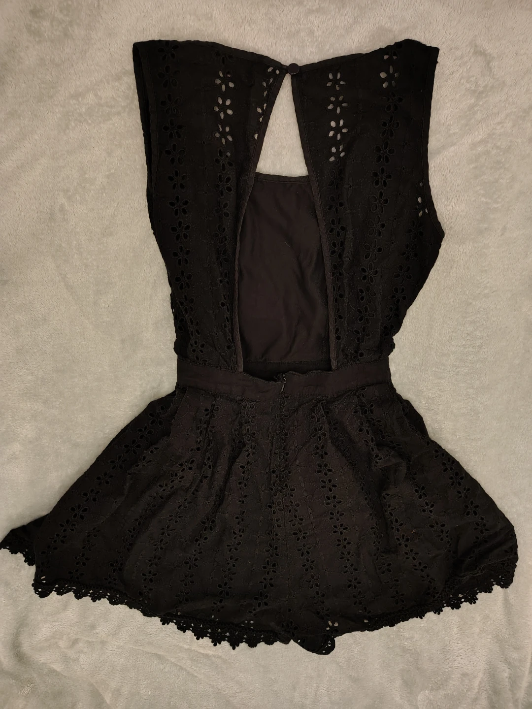 Black Eyelet romper Dress with Cutout Back - size small - photo 4