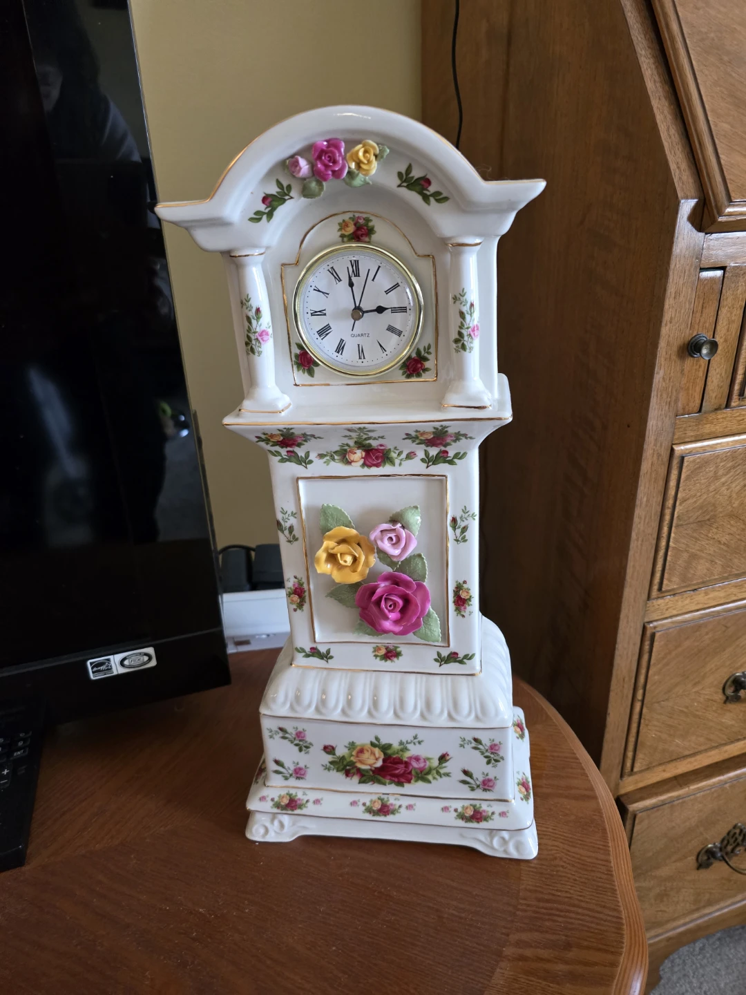 Decorative Porcelain Mantel Clock with Floral Accents