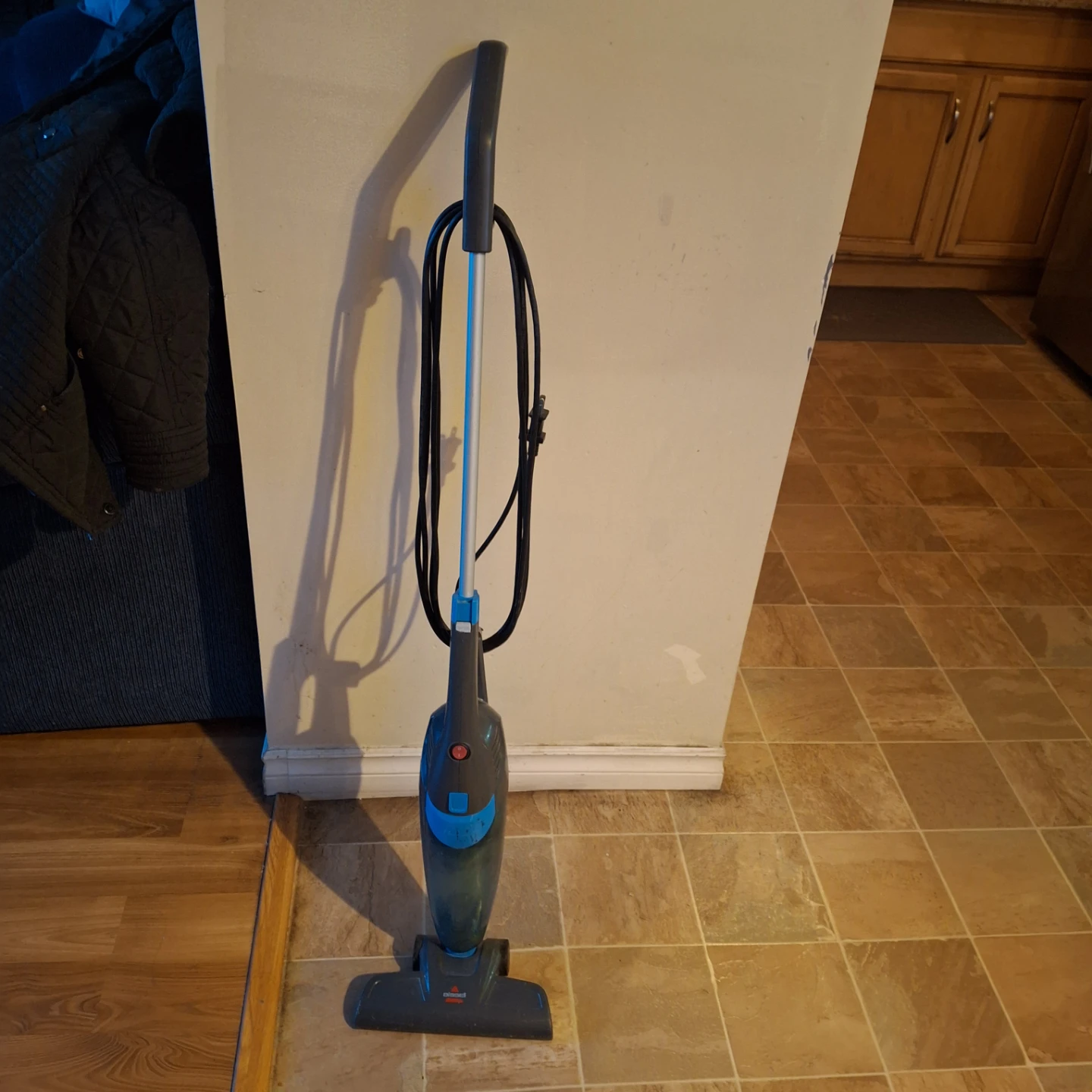 Bissell stick vacuum * minor flaw* - photo 3