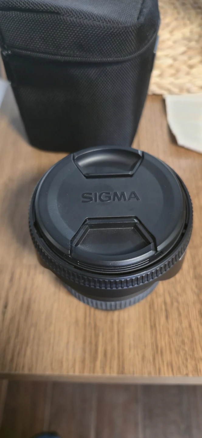 Sigma 10-20mm f/4-5.6 DC HSM Lens - photo 2