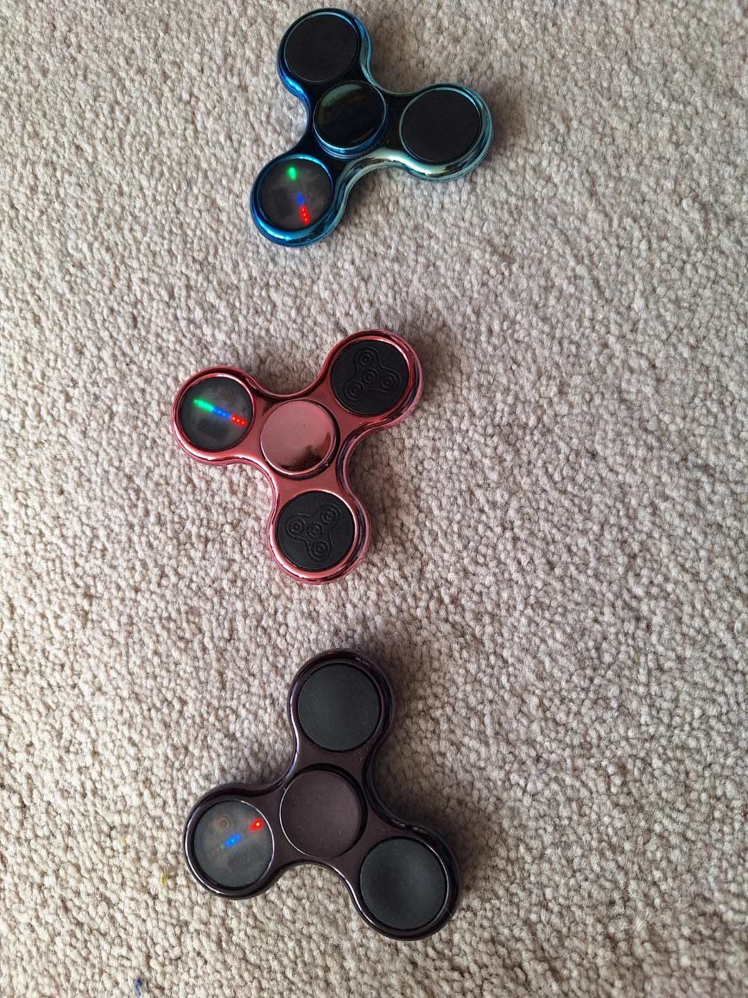 Set of 4 Fidget Spinners with Case