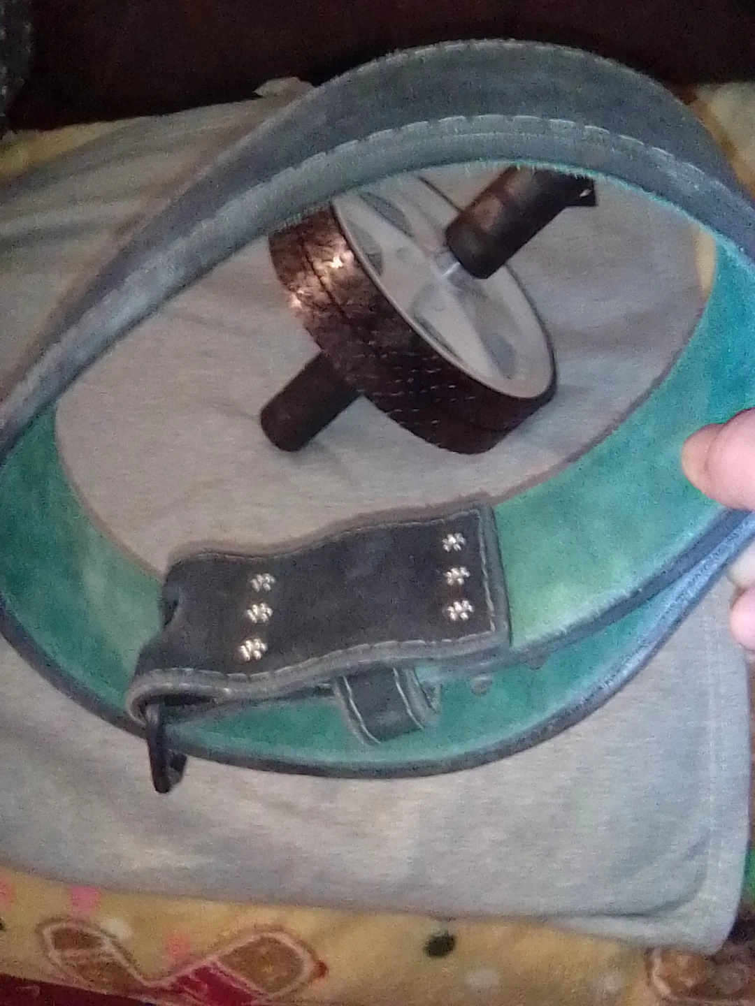 Ab Roller Wheel and Weightlifting Belt