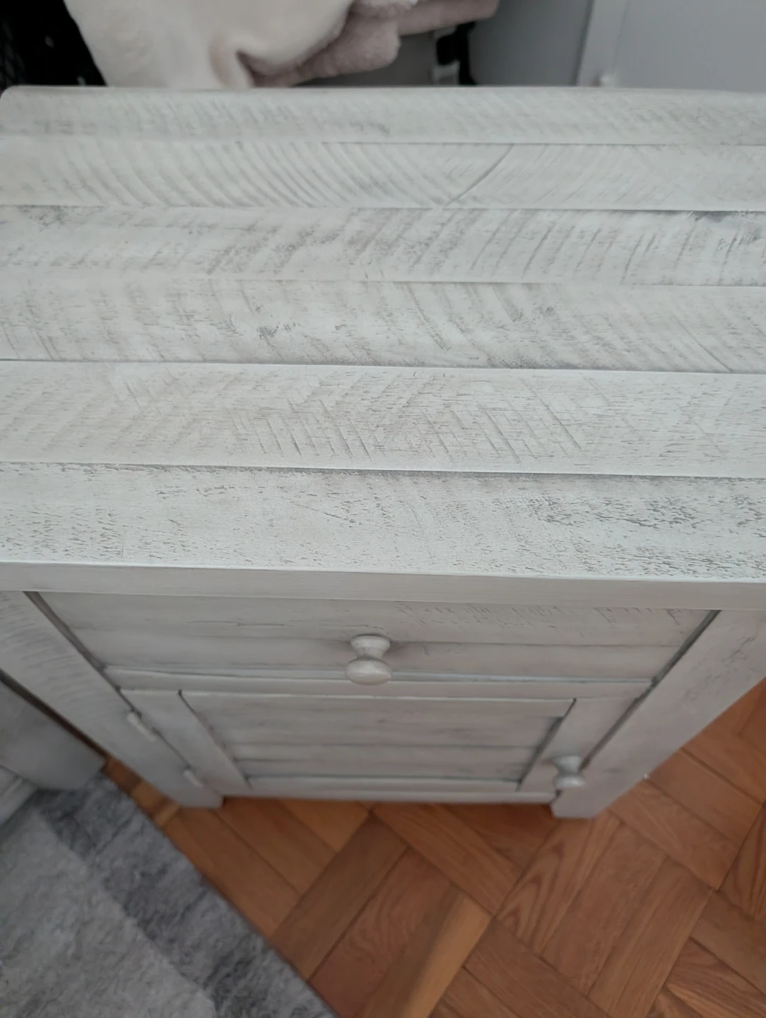 2 Grey/White Distressed Wood Nightstands with Drawer and Cabinet - photo 4