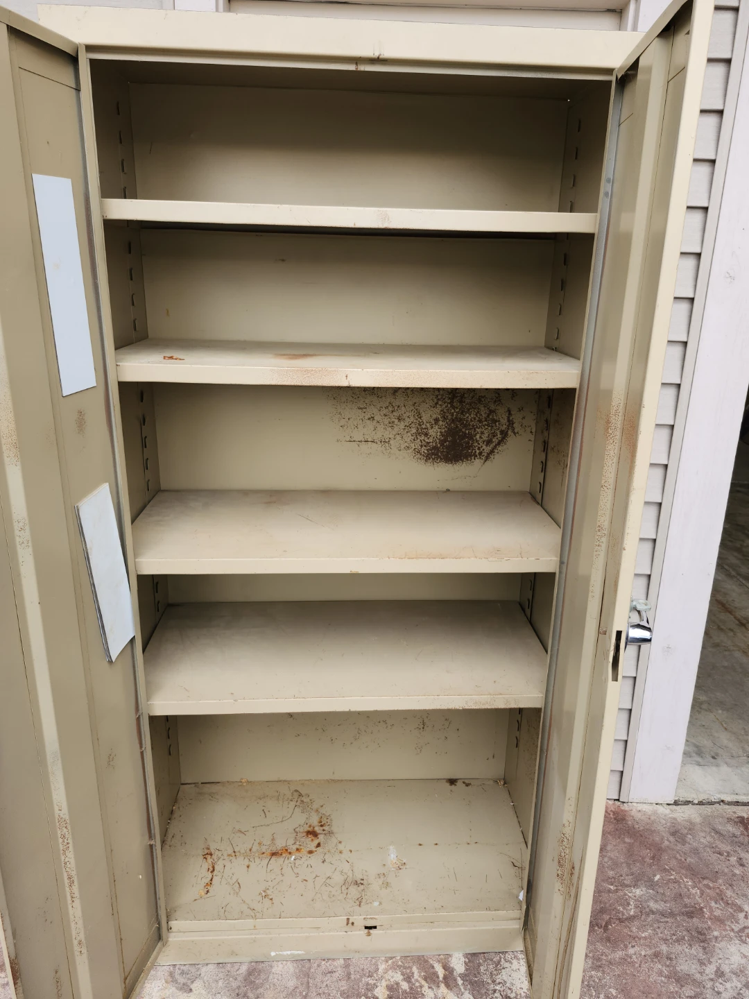 Cabinet for storage