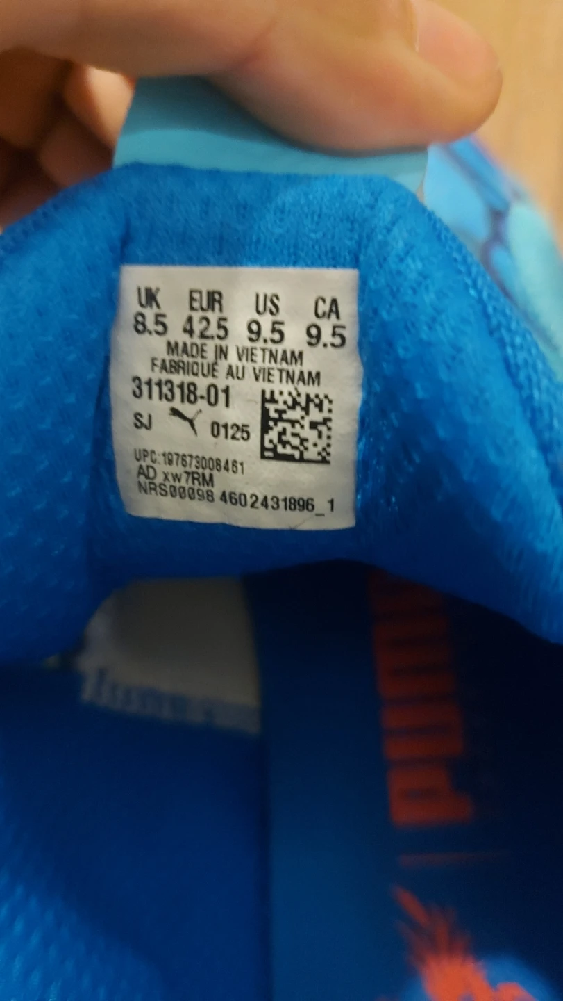 Melo's Basketball shoes- US Size 9.5 - photo 2