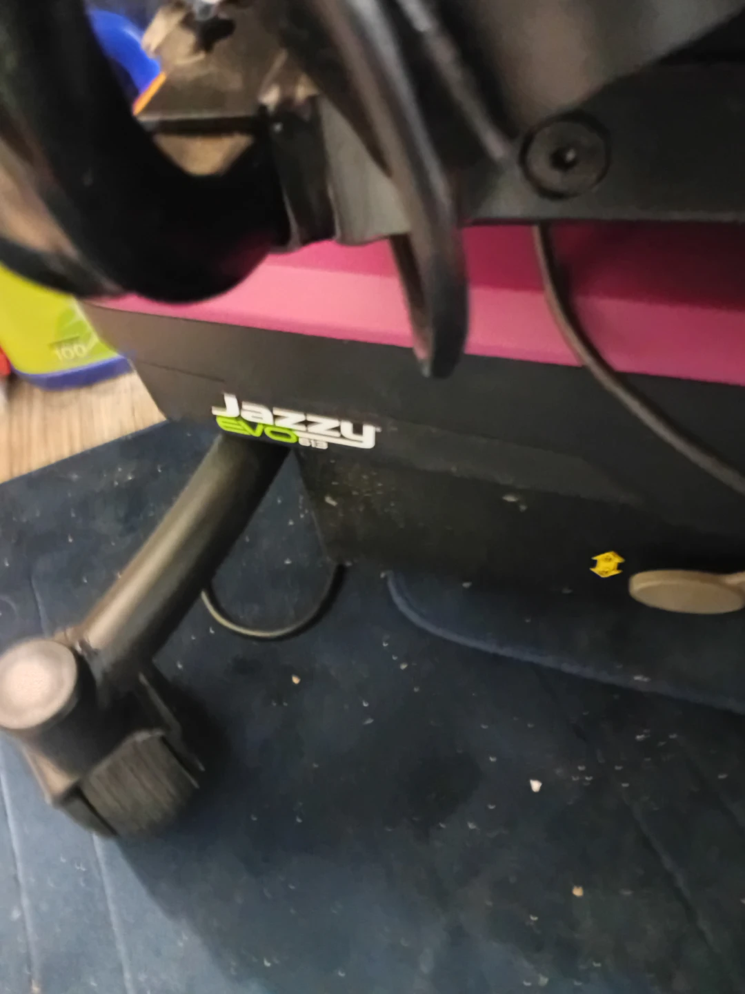 Pride Power Wheelchair NEVER USED BRAND NEW - photo 3