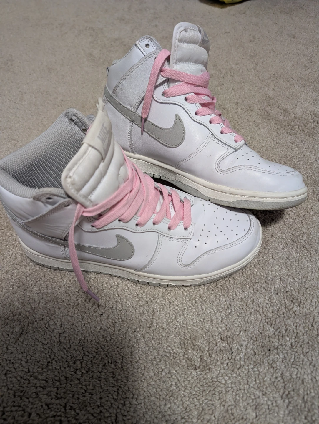 Nike Dunk High Top Sneakers White Pink Laces