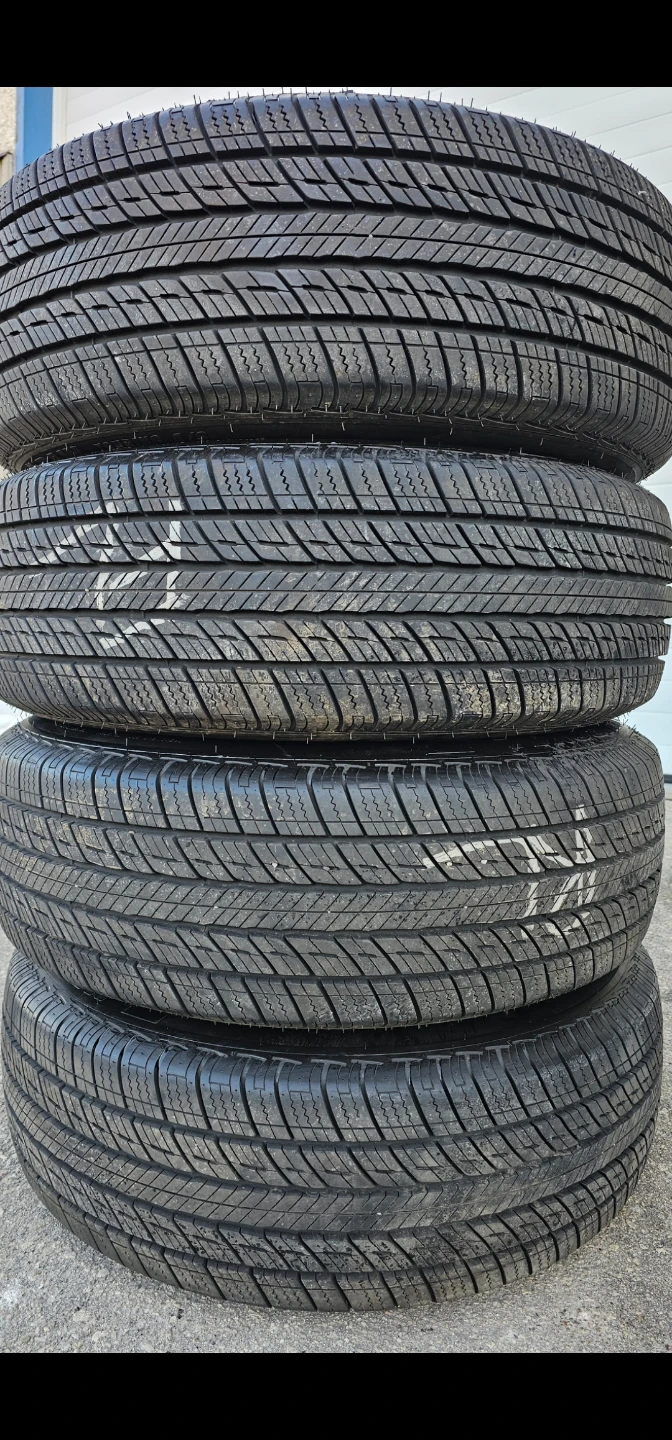 VOLVO XC60 O.E.M RIMS AND ALL SEASON TIRES 235/60 R18 - photo 4