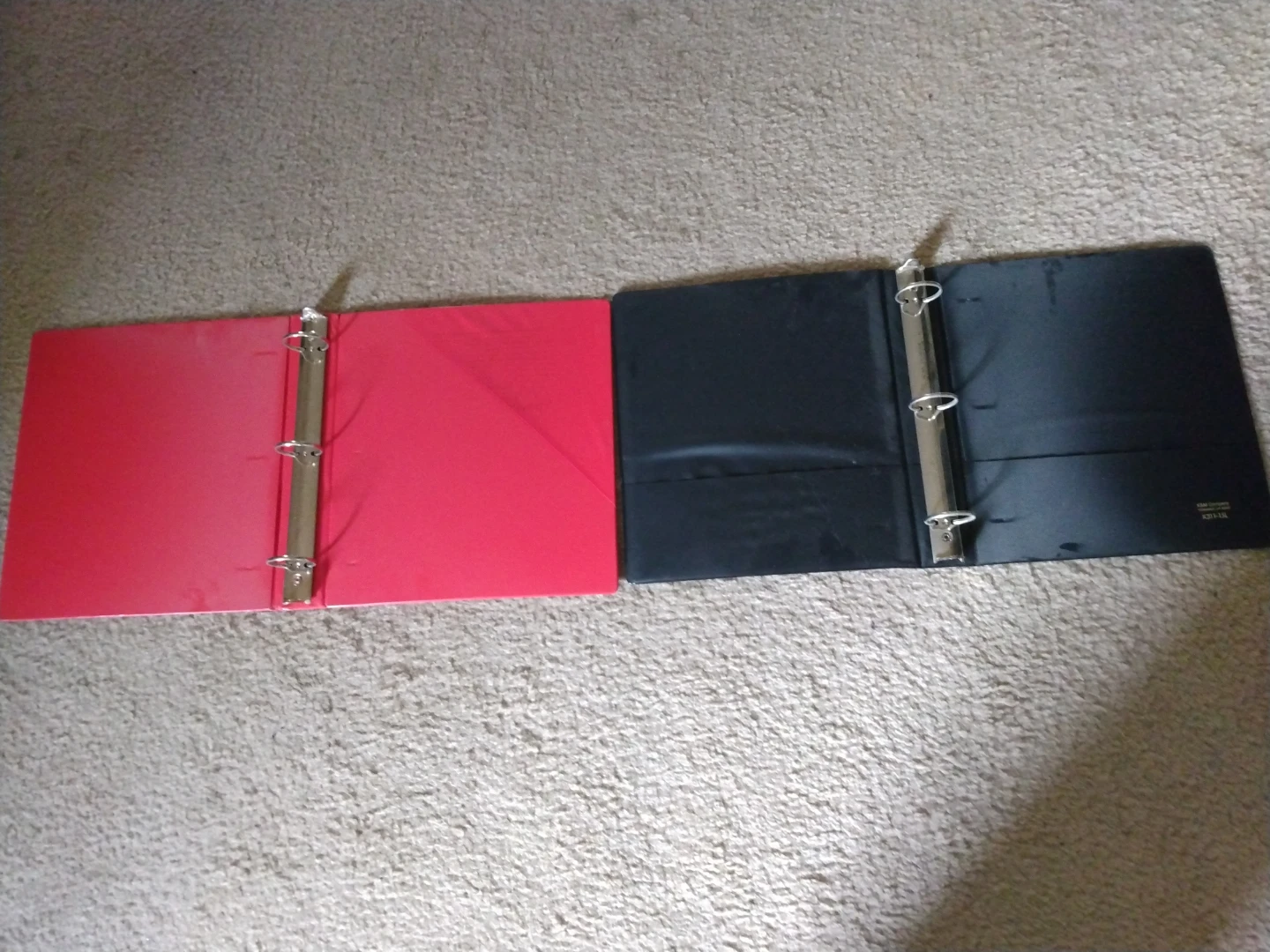 Two binders - red and black - photo 2