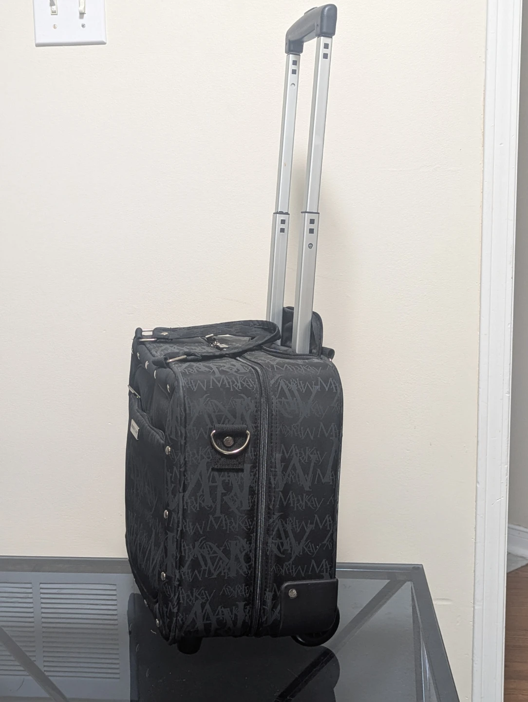 Mary Kay Rolling Travel Bag