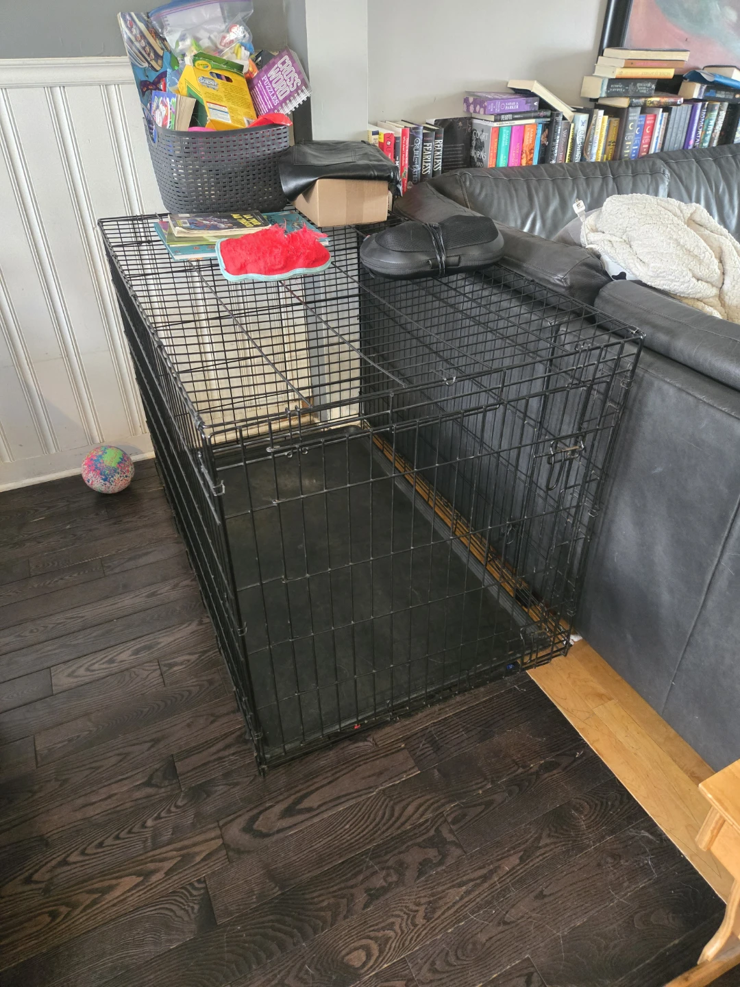 Large Wire Dog Crate with Black Tray - photo 2