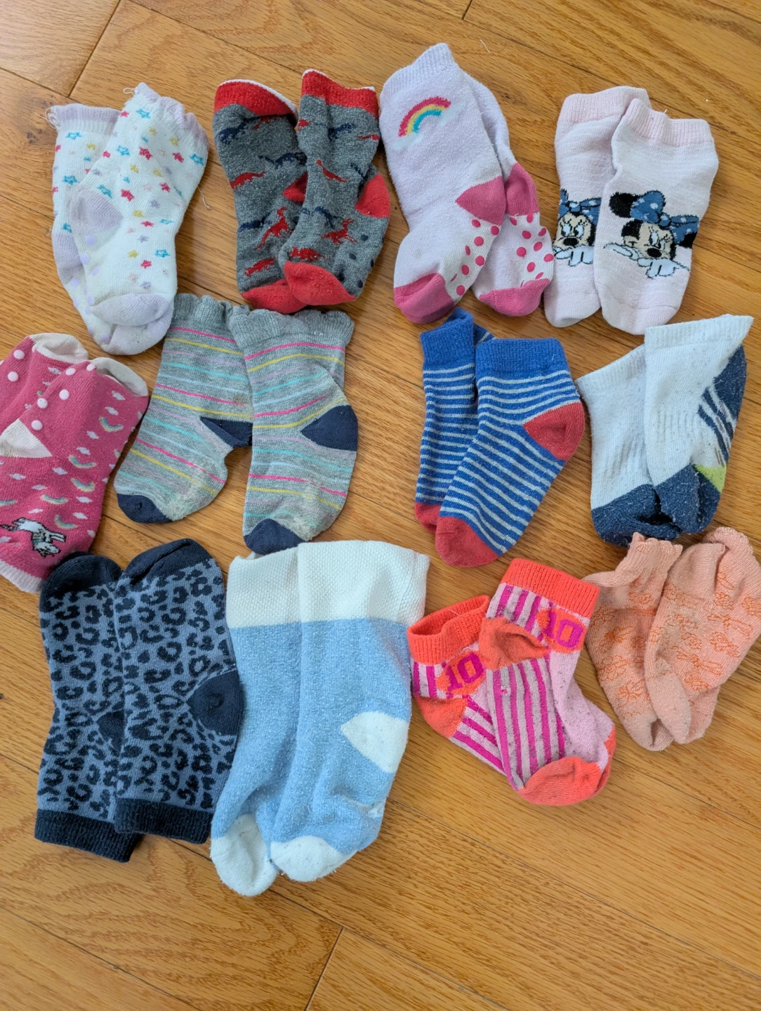 Lot of 12 Pairs Assorted Kids’ Socks