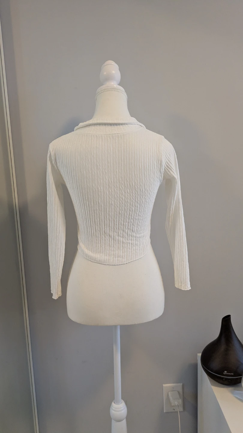 Long-Sleeve Crop Top - Size XS/S - photo 2