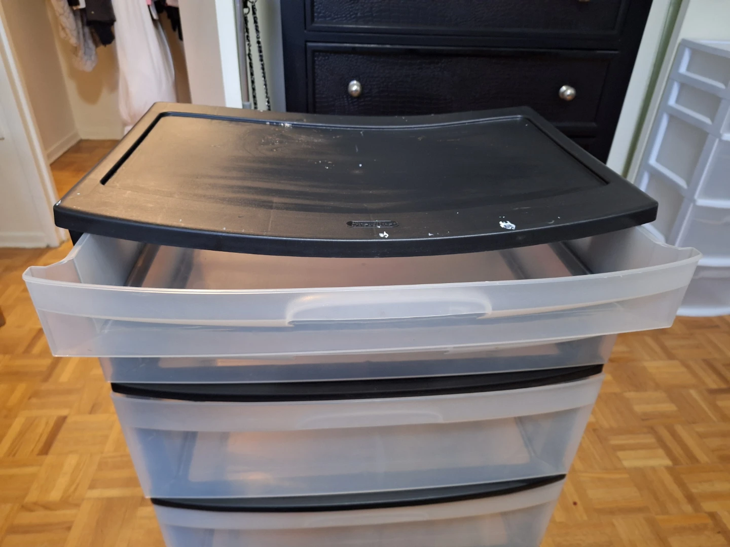 Craft/Storage Bin. - photo 2