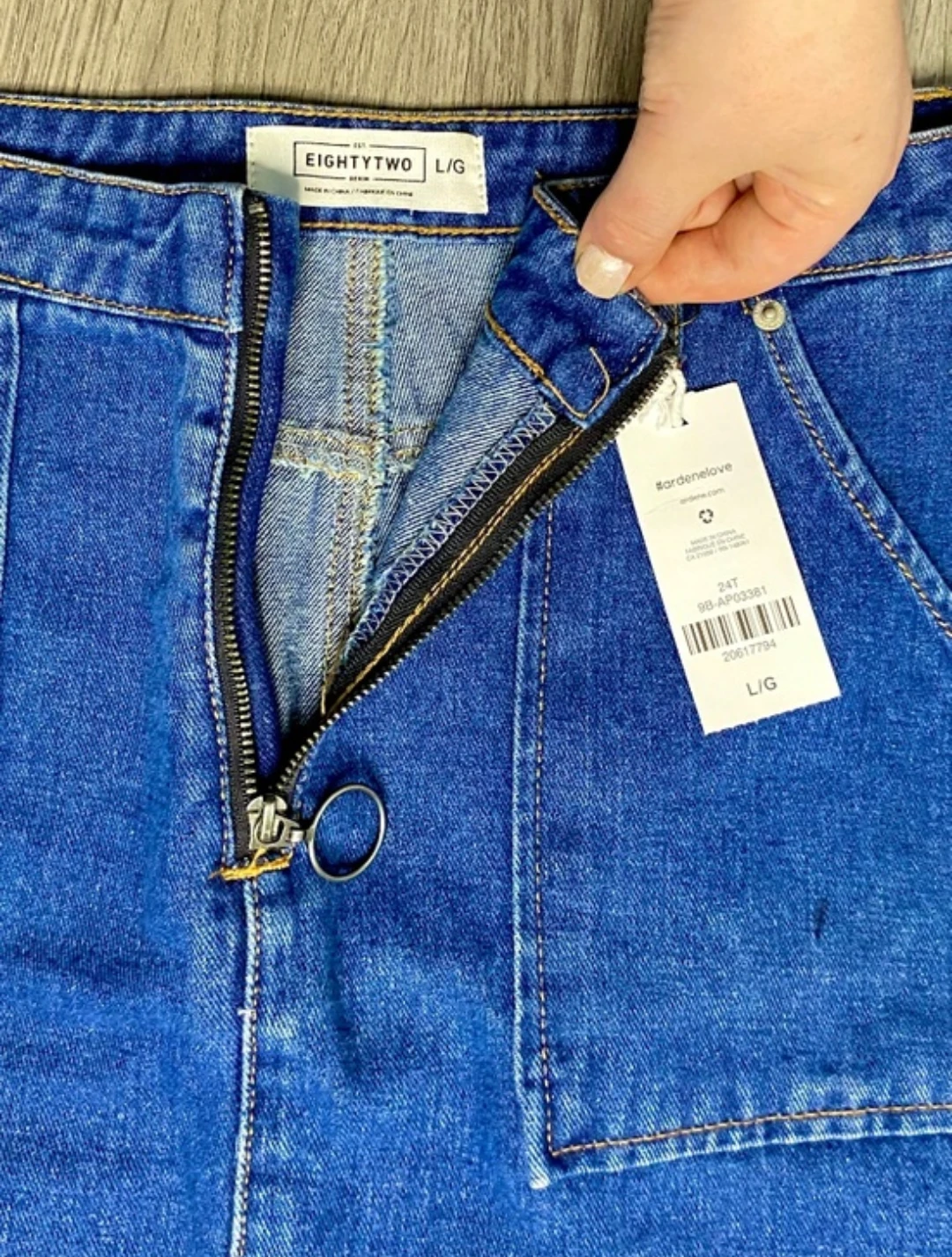 EIGHTYTWO Denim Mini Skirt L/G NWT - photo 4
