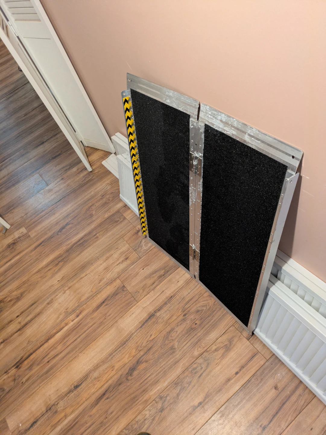 Folding Aluminum Mobility Ramp - photo 4