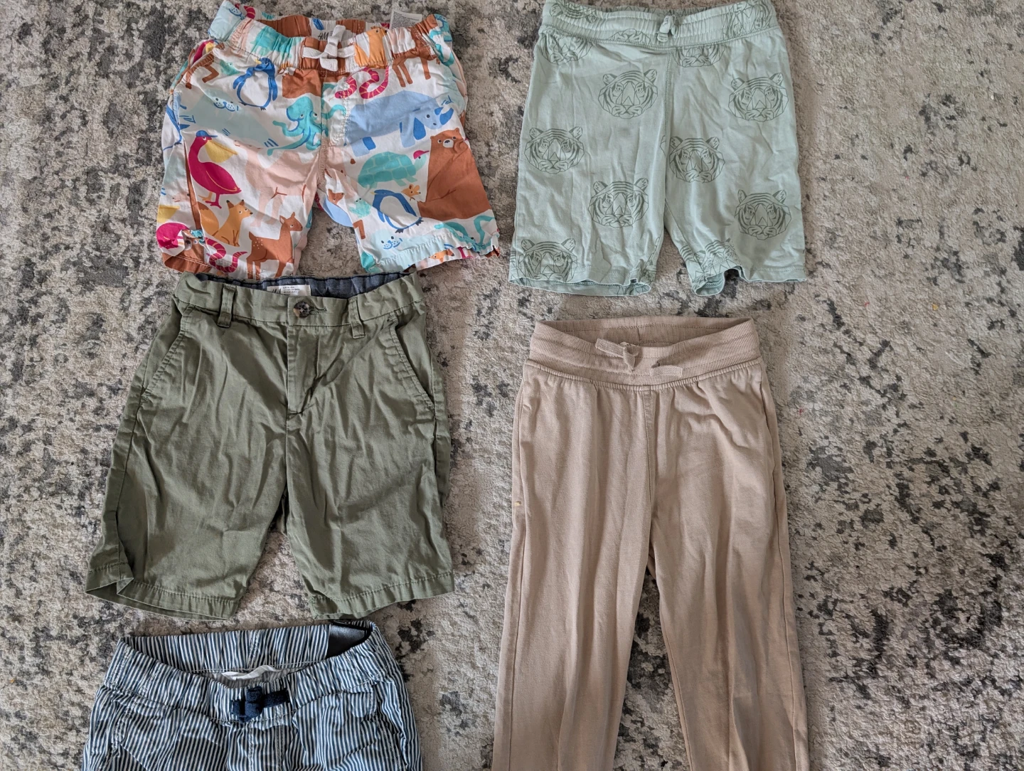 Bundle of Boys' H&M Shorts and Pants Size 6