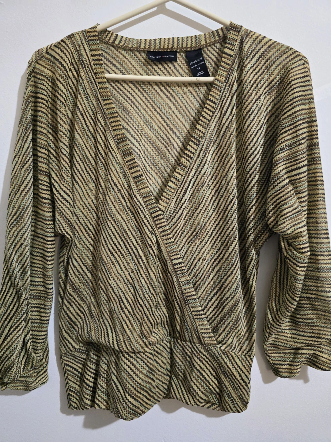 New York & Company Striped V-Neck Wrap Top Size M