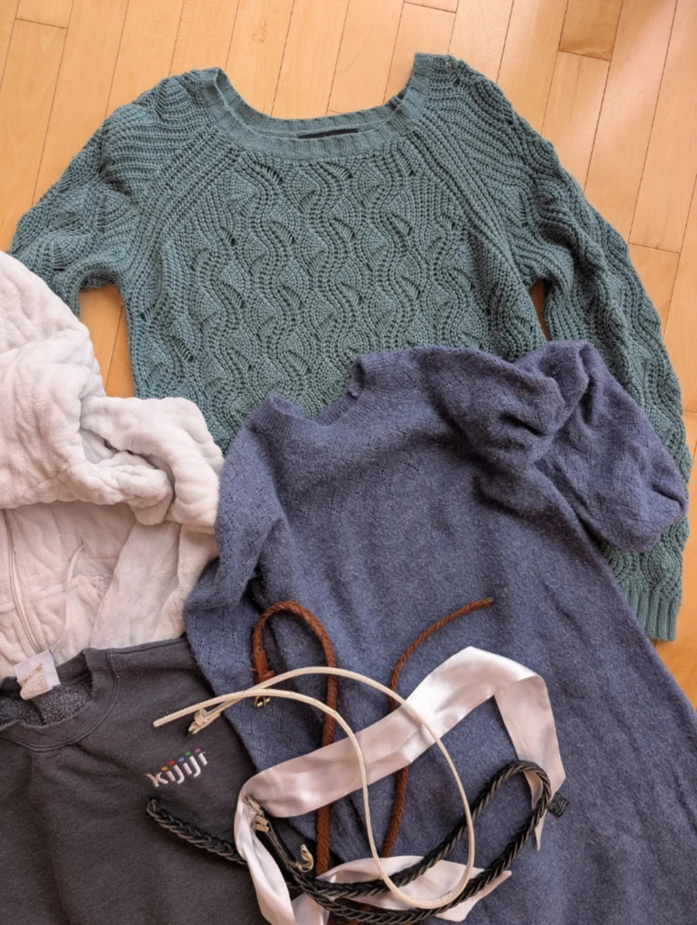 Sweatshirt, Sweater dresses, White Robe - XS-M - photo 3
