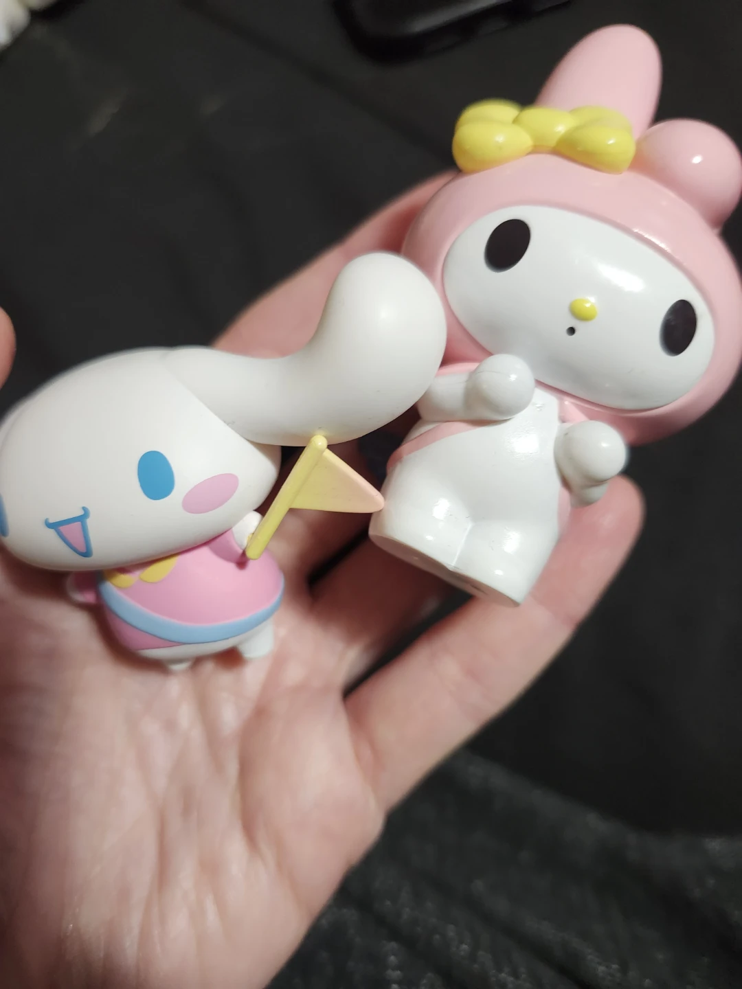 $5 each figures