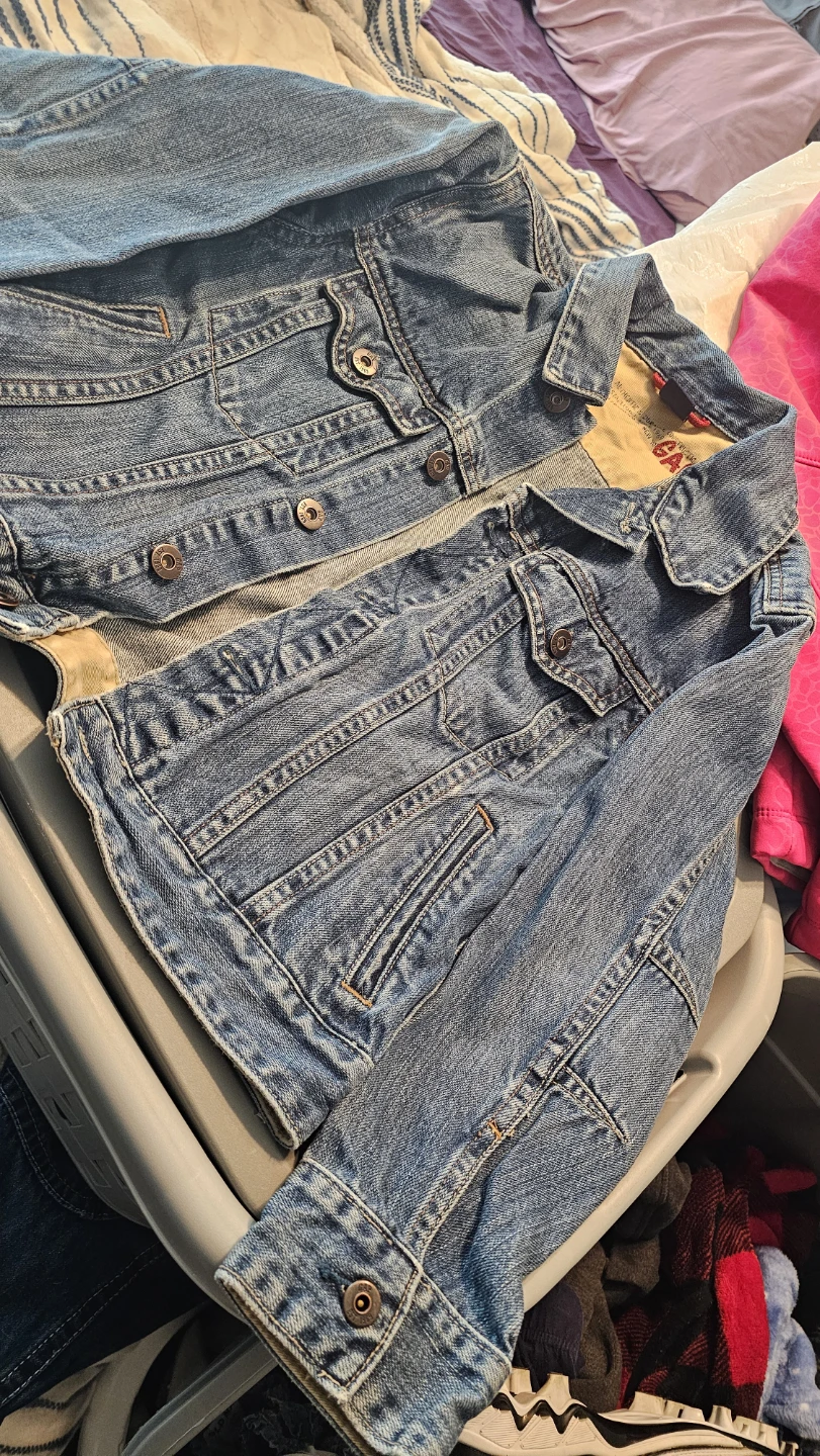 GAP Kids Denim Jacket Size M (8)