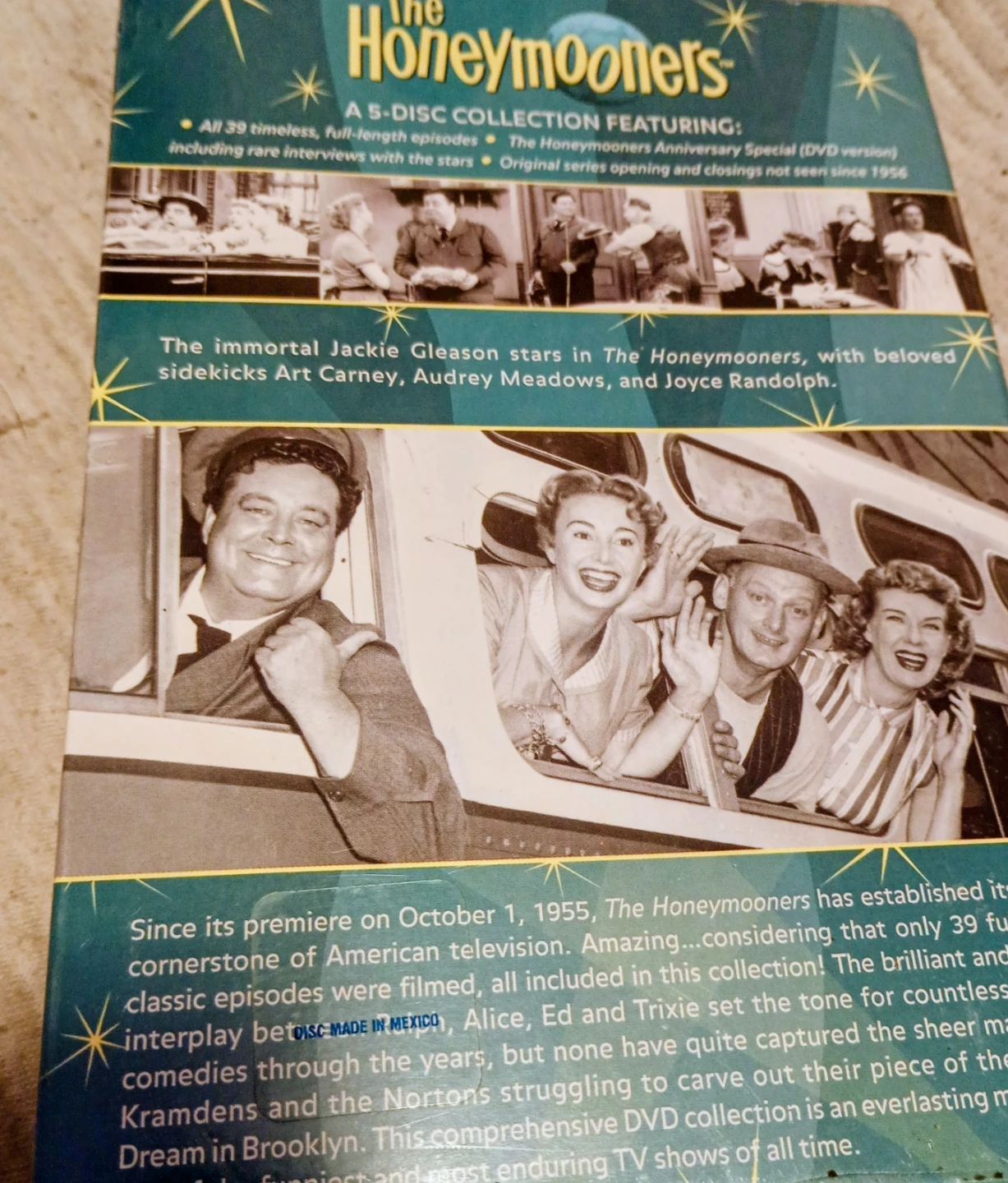 The Honeymooners Classic 39 Episodes DVD Set - photo 2