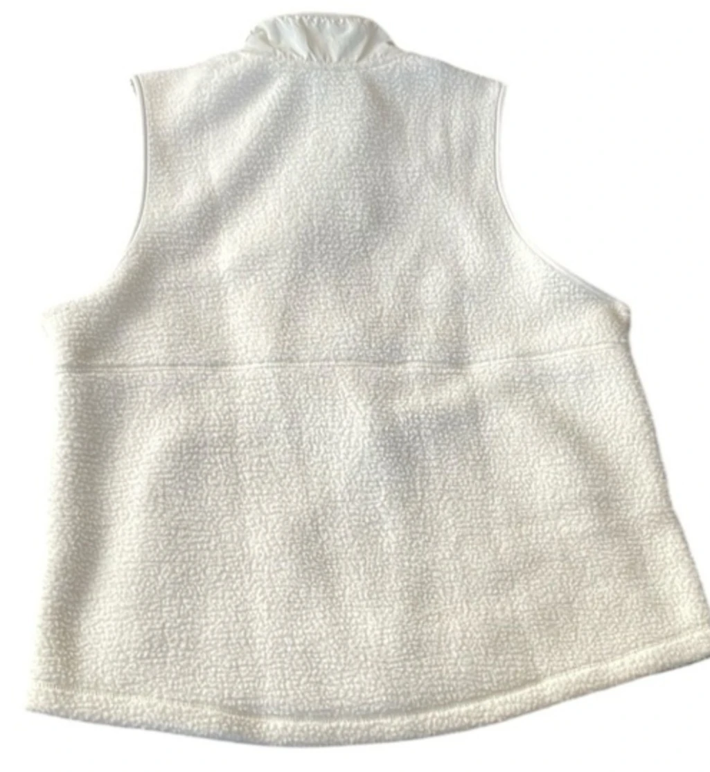 Brand new O'Reilly Women's Sharpa White Vest - photo 4