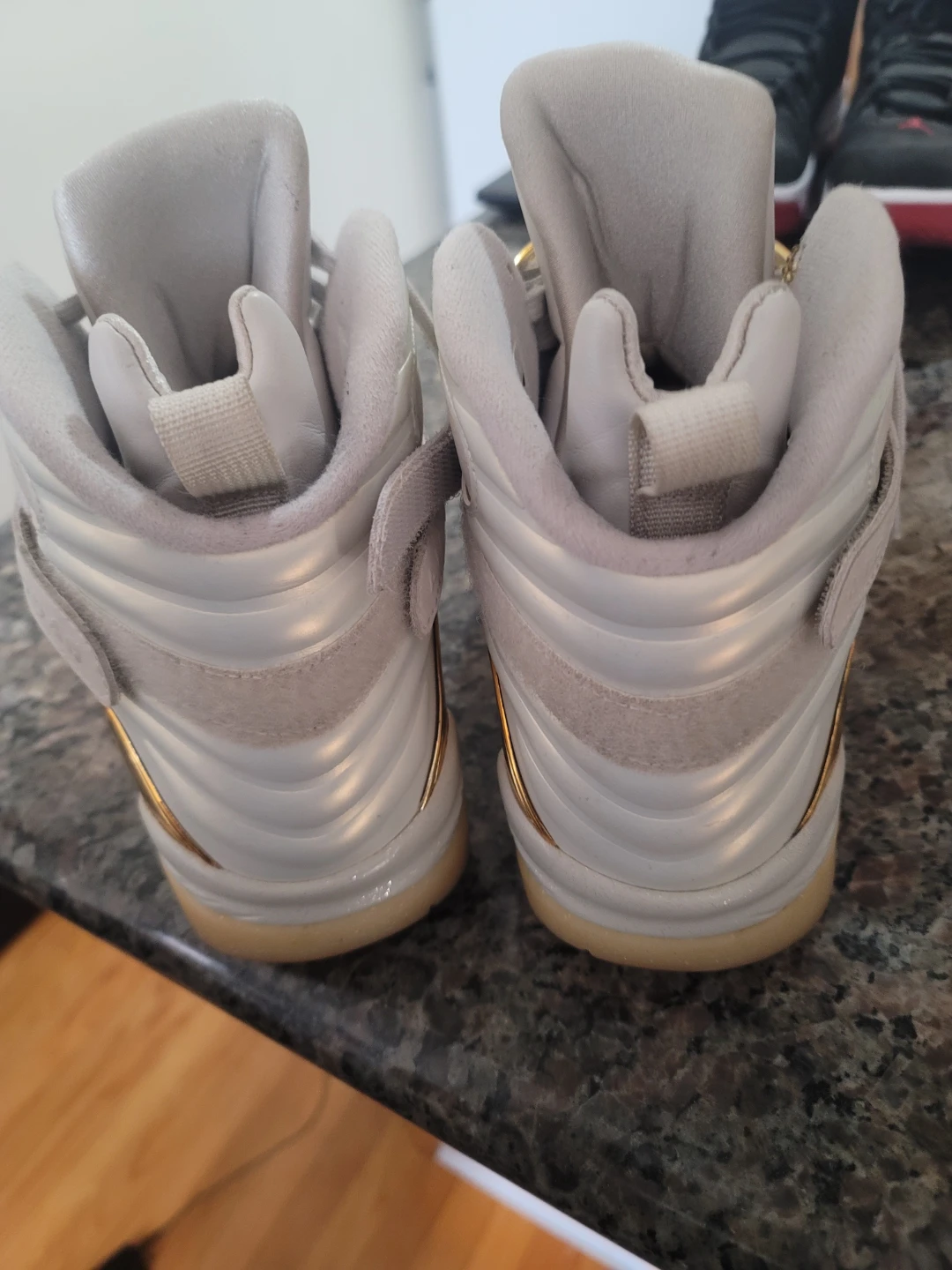 Air Jordan 8 Retro "Champagne" - photo 3