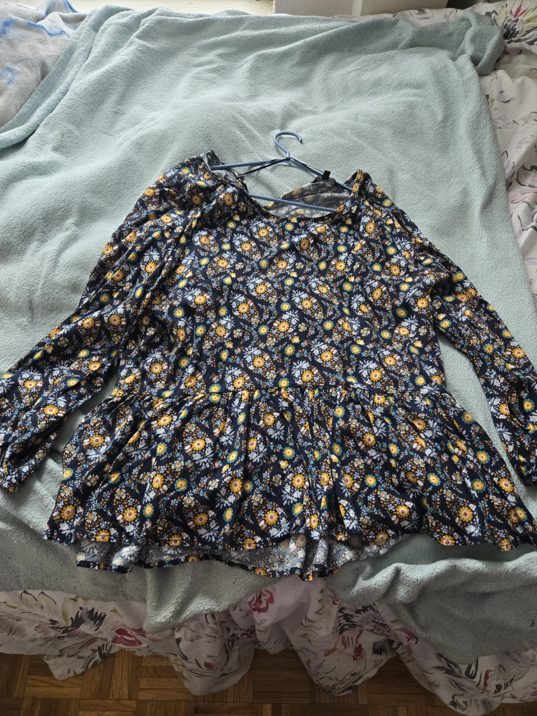 Women's Long Sleeve Peplum Top