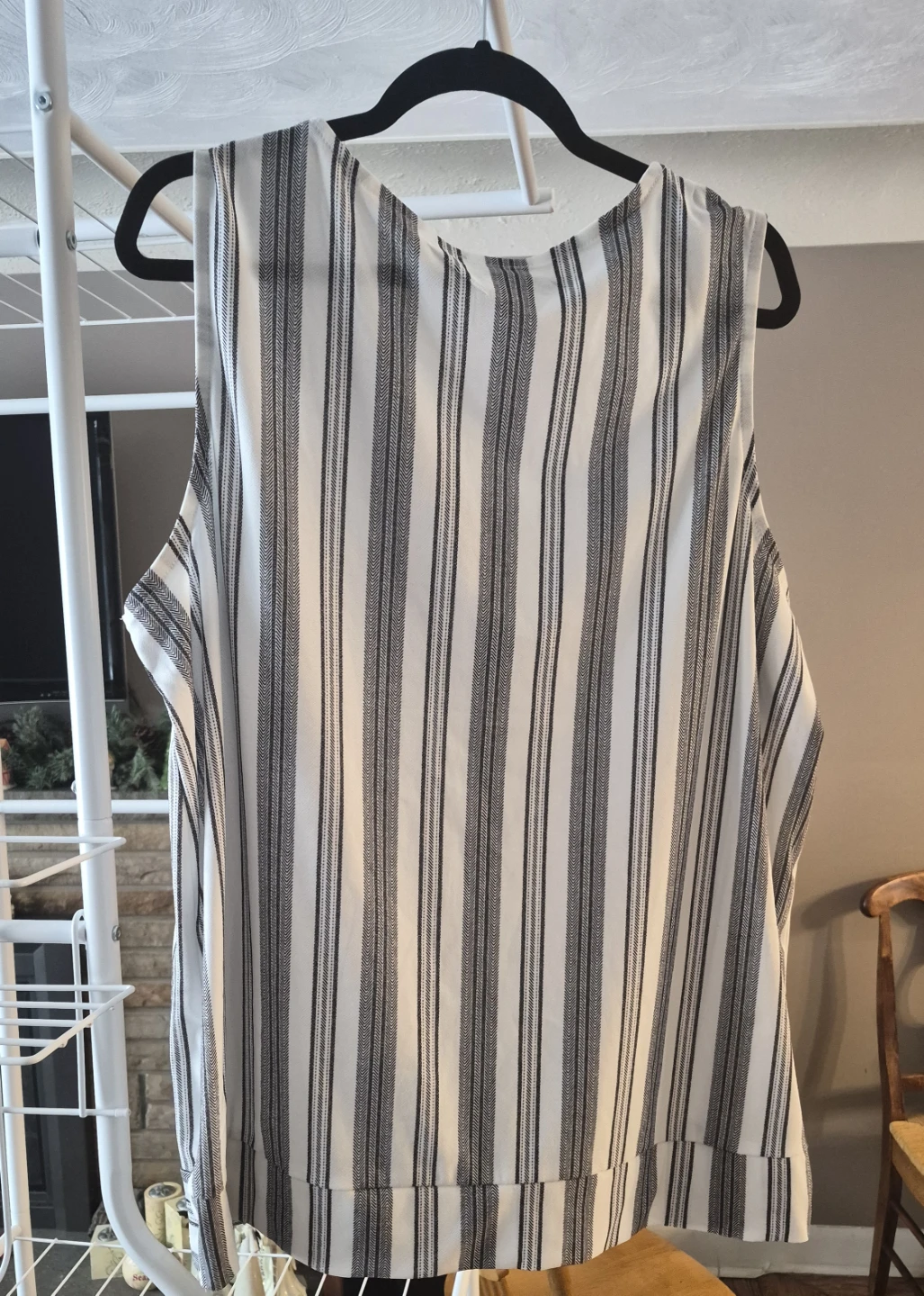 🥕 Lily Morgan Striped Sleeveless Top 1X - photo 2