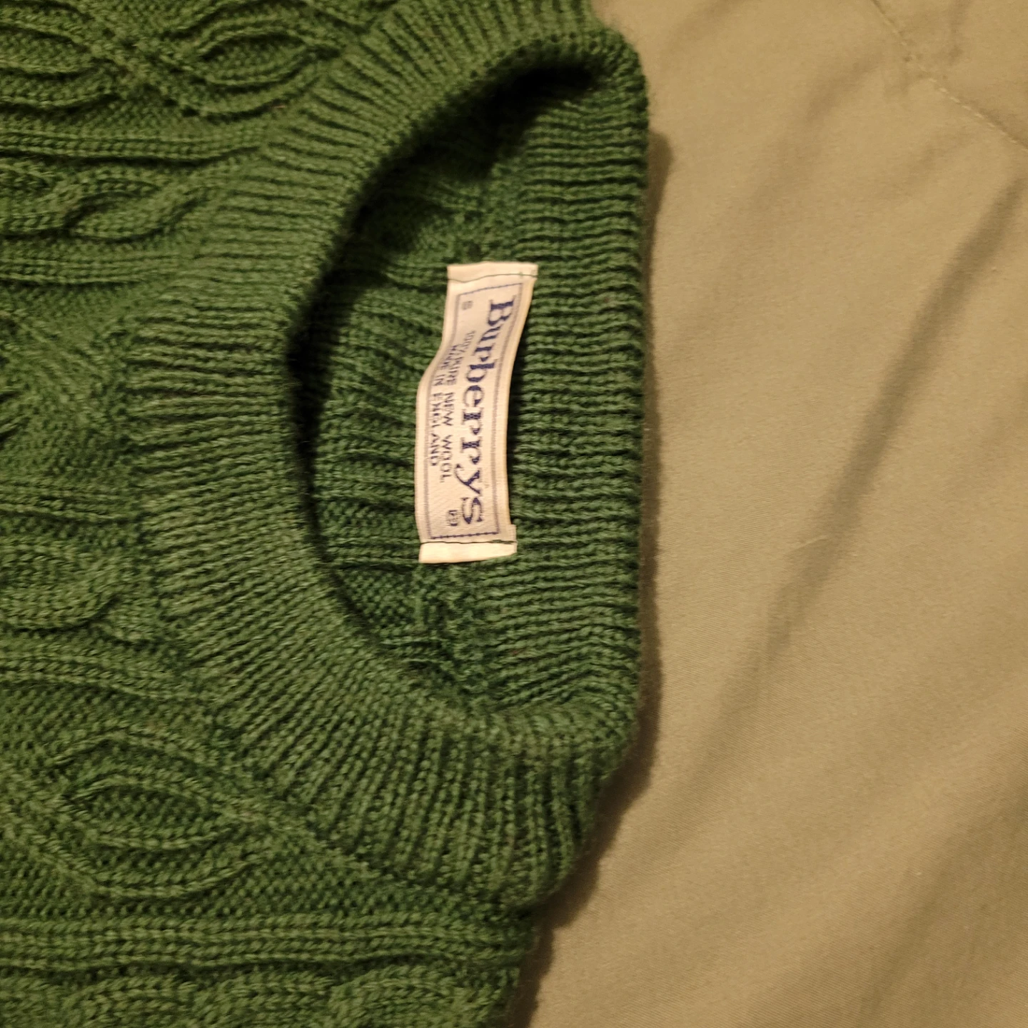 Burberry's Green Cable Knit Sweater/needs TLC - photo 2