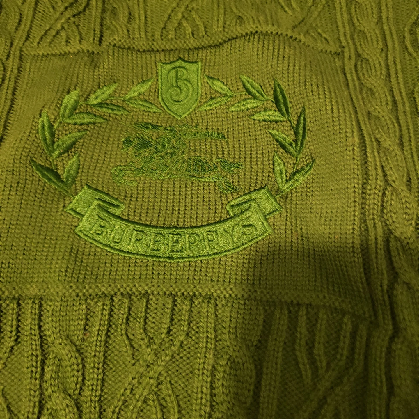Burberry's Green Cable Knit Sweater/needs TLC - photo 4