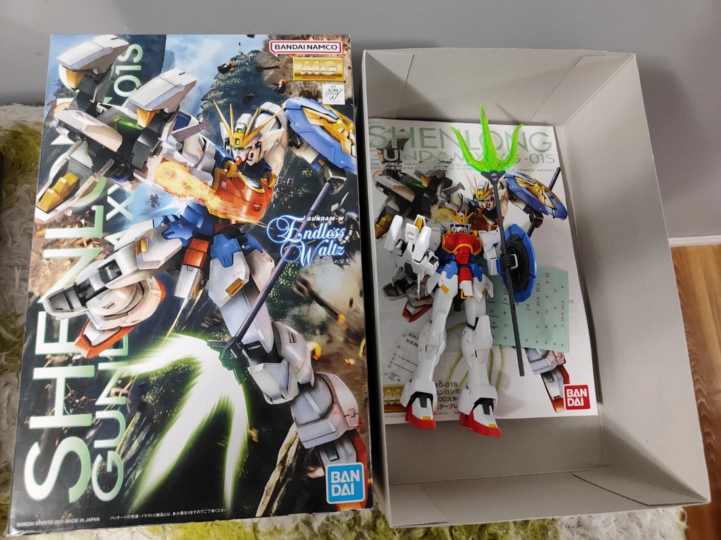 Bandai HG Endless Waltz Gundam Wing XXXG-01S Model Kit