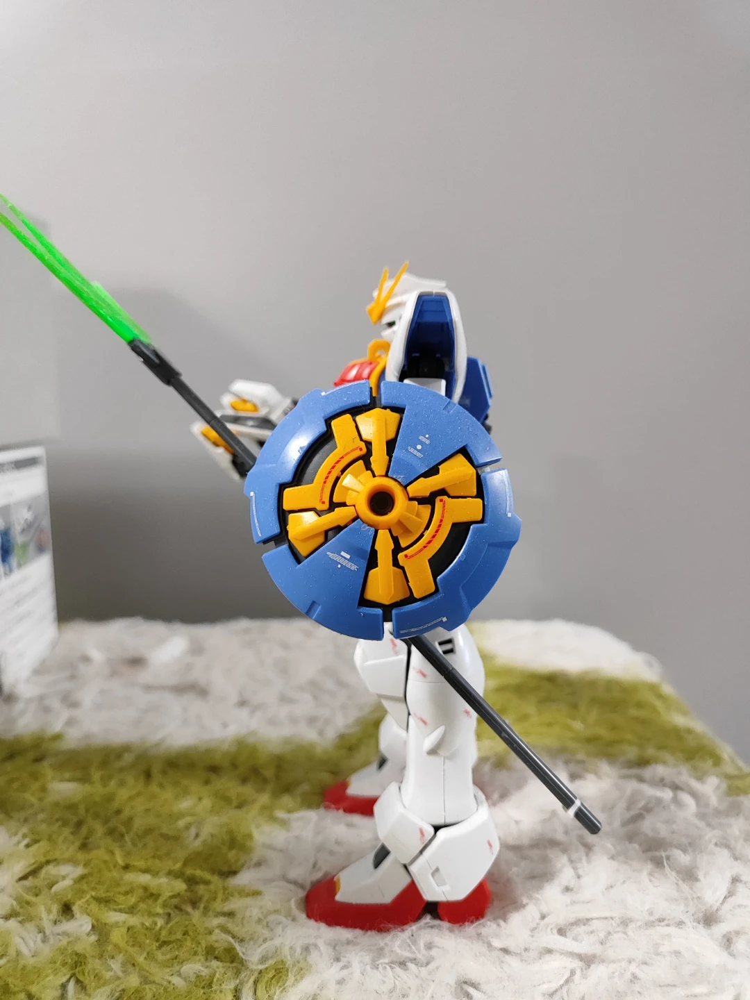 Bandai HG Endless Waltz Gundam Wing XXXG-01S Model Kit - photo 5