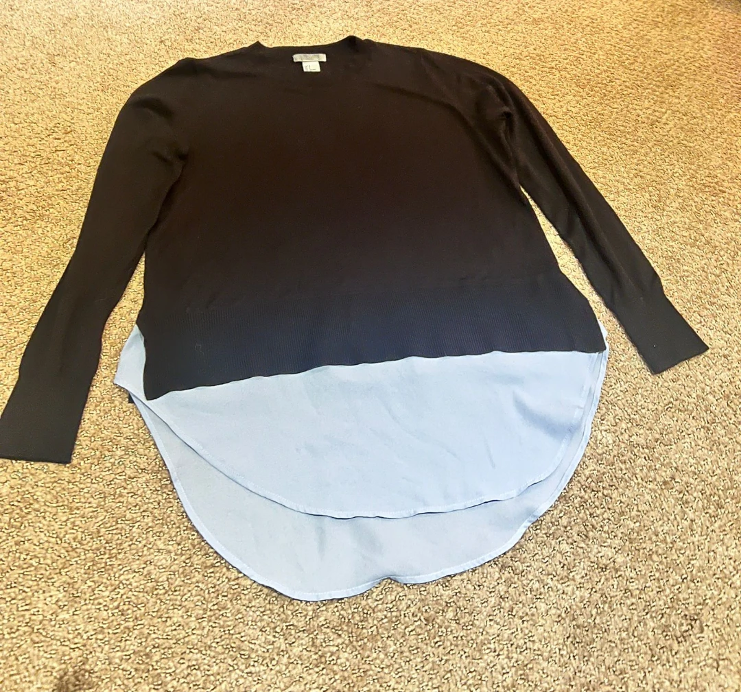 10 for $15 - Assorted sweaters - photo 3