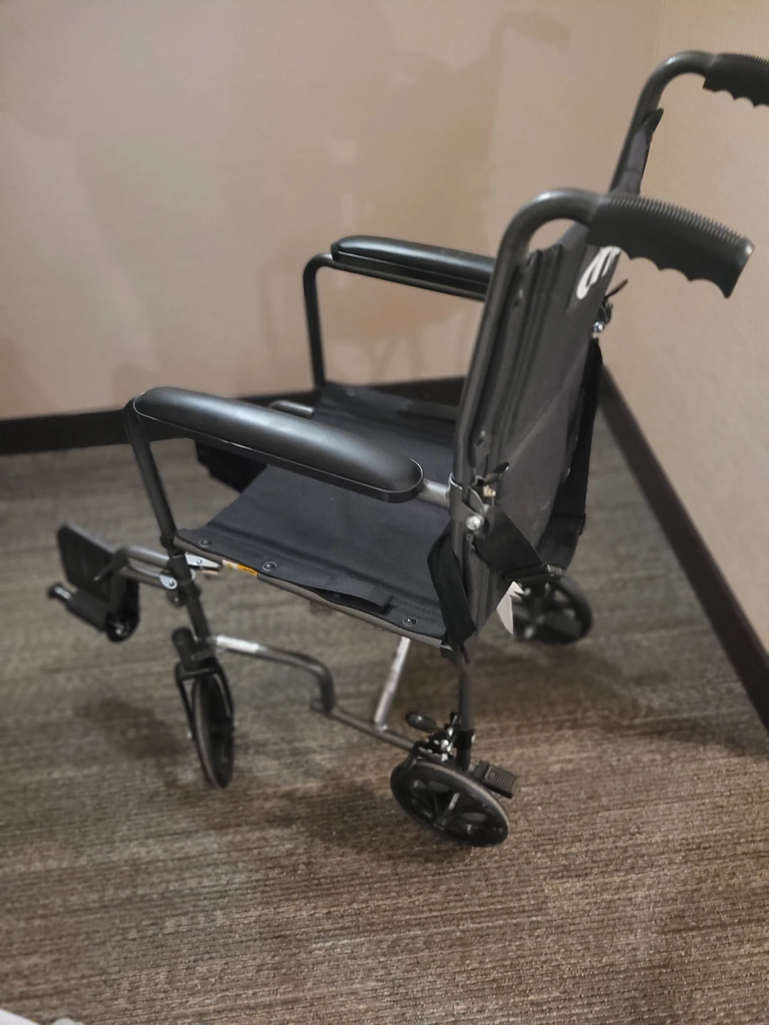 Drive Medical Lightweight Transport Wheelchair - photo 3