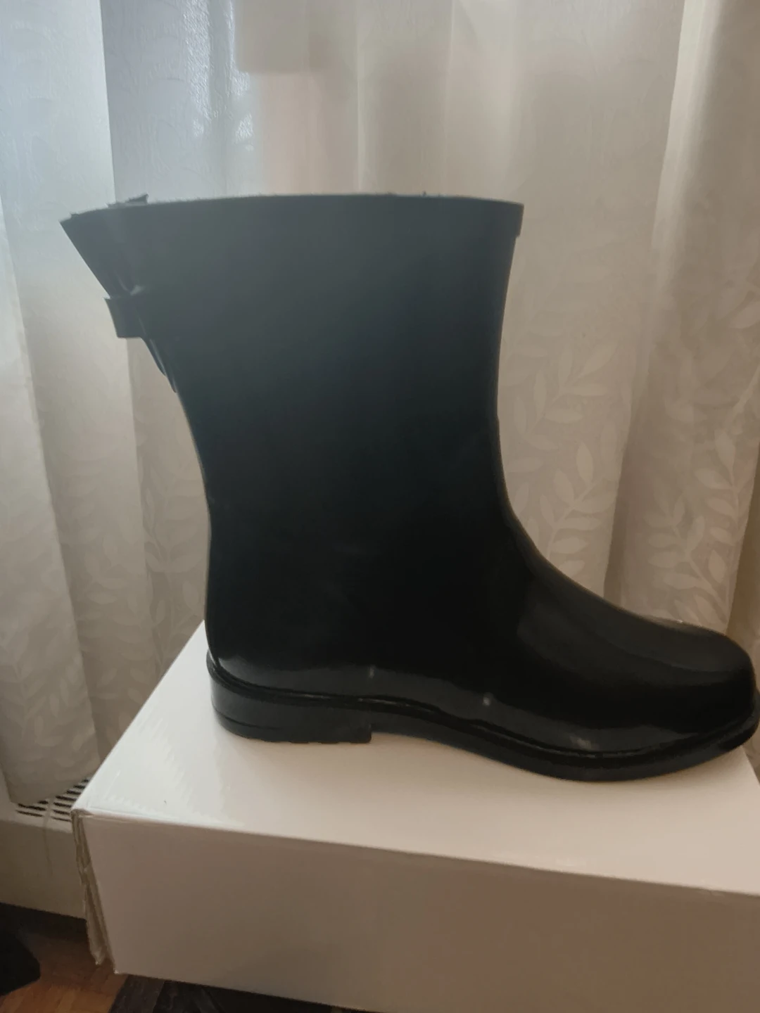 Black Rain Boots NEW Size 10/11