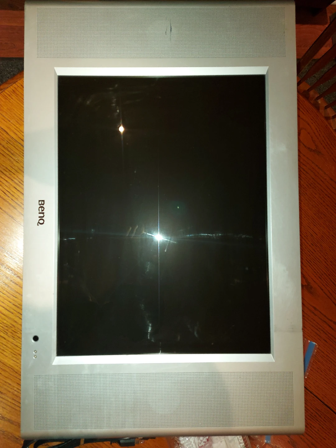 BenQ DV2050 Monitor (20-inch)