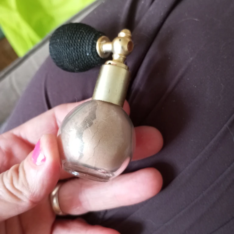 Vintage Perfume Atomizer Bottle with Puff