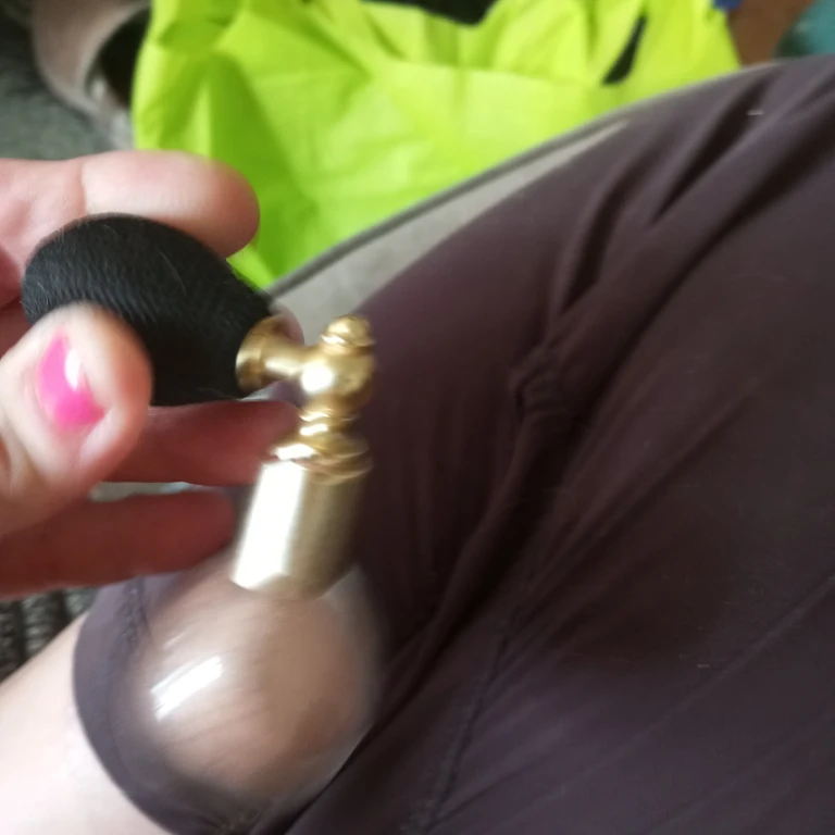 Vintage Perfume Atomizer Bottle with Puff - photo 4