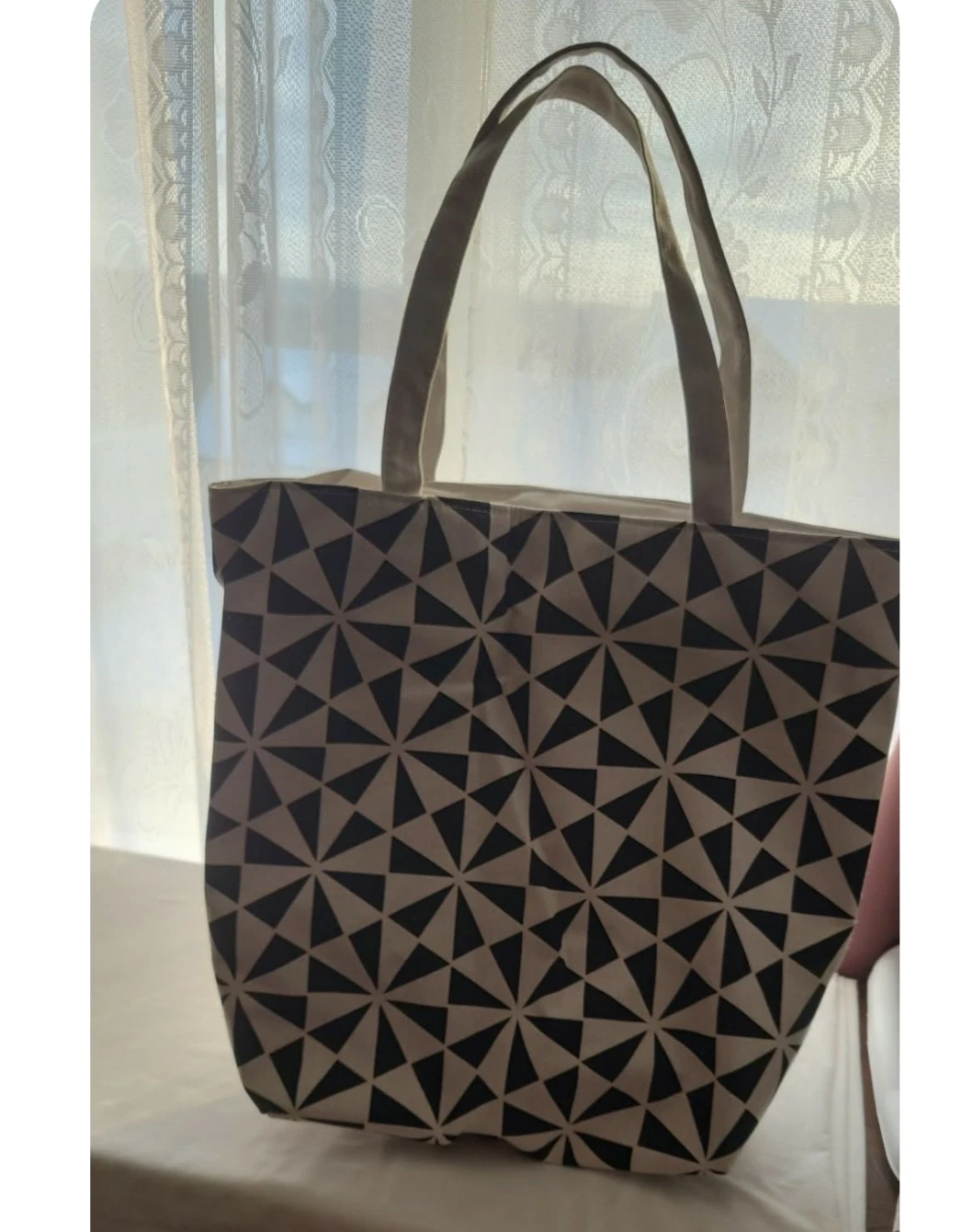 Geometric Print Tote Bag