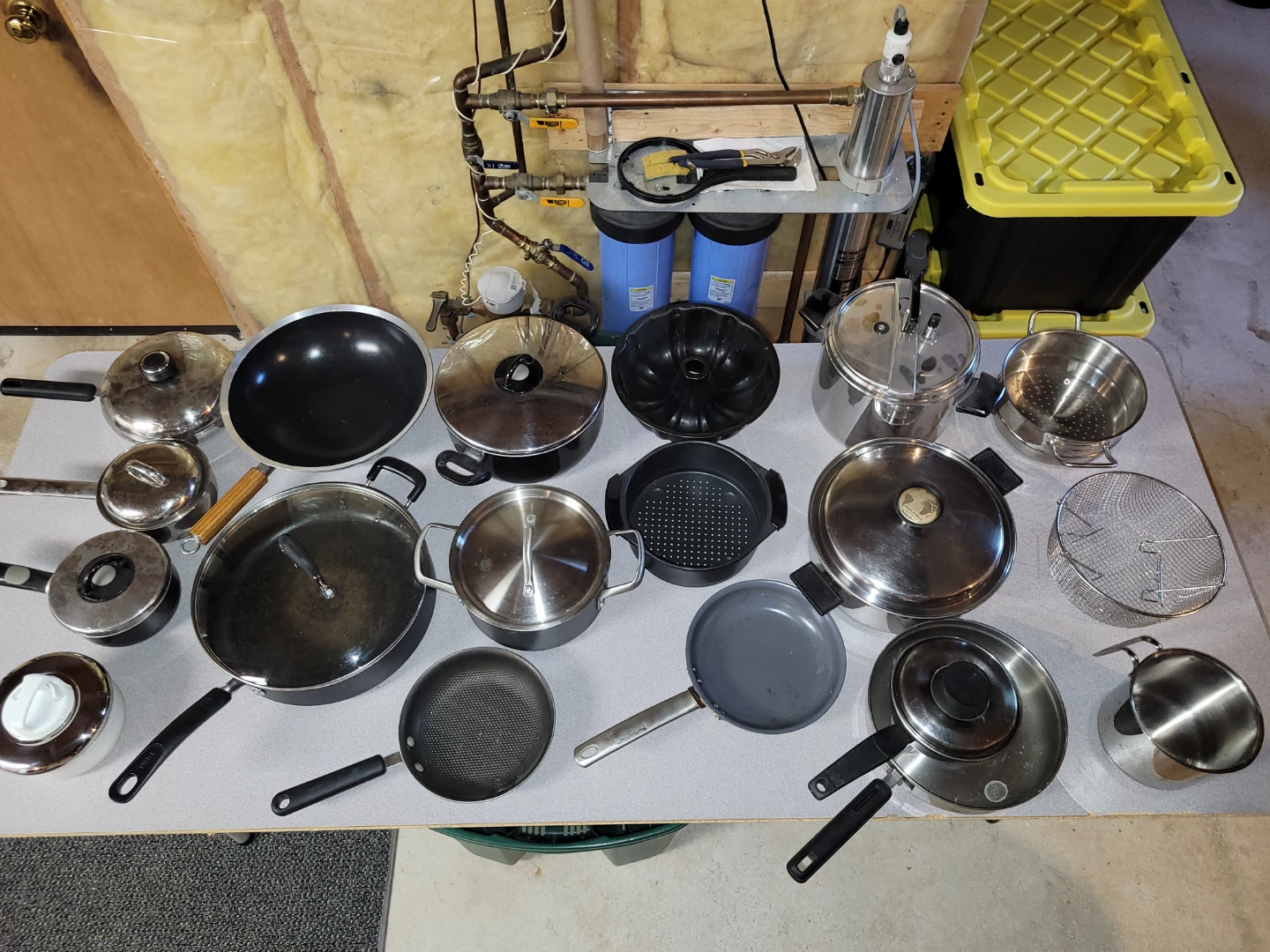 Assorted Cookware Set
