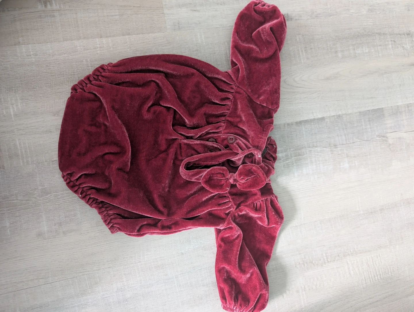 U-Shaped Nursing Pillow with Newborn Dress and Soft Toy - photo 5
