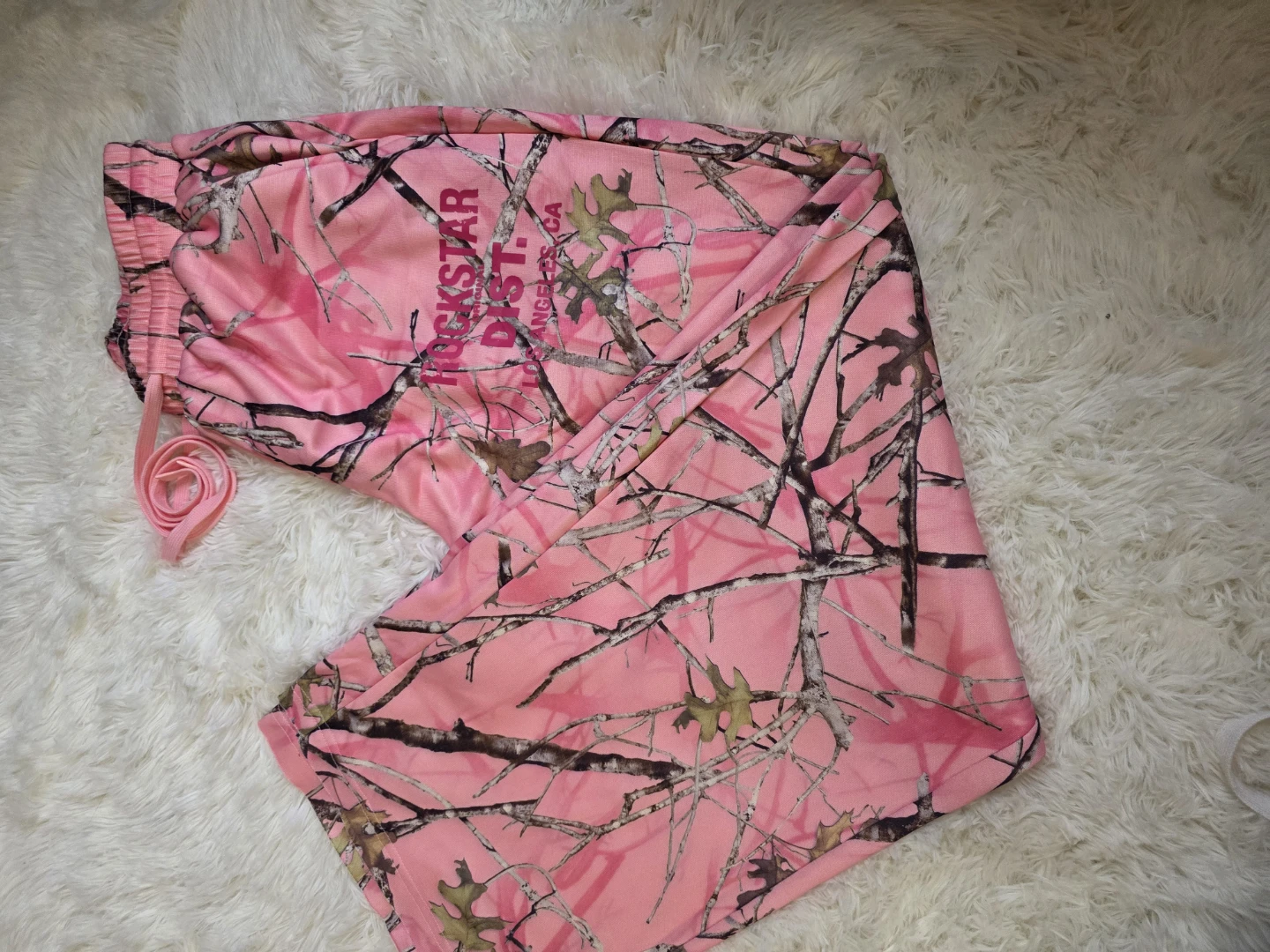 Rockstar Dist. Pink Camo Hoodie and Joggers Set - photo 3