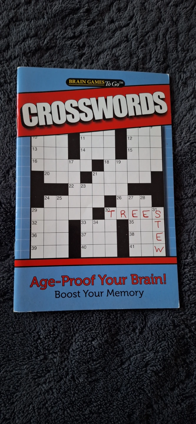 Brain Games To Go Crosswords Puzzle Book🧡