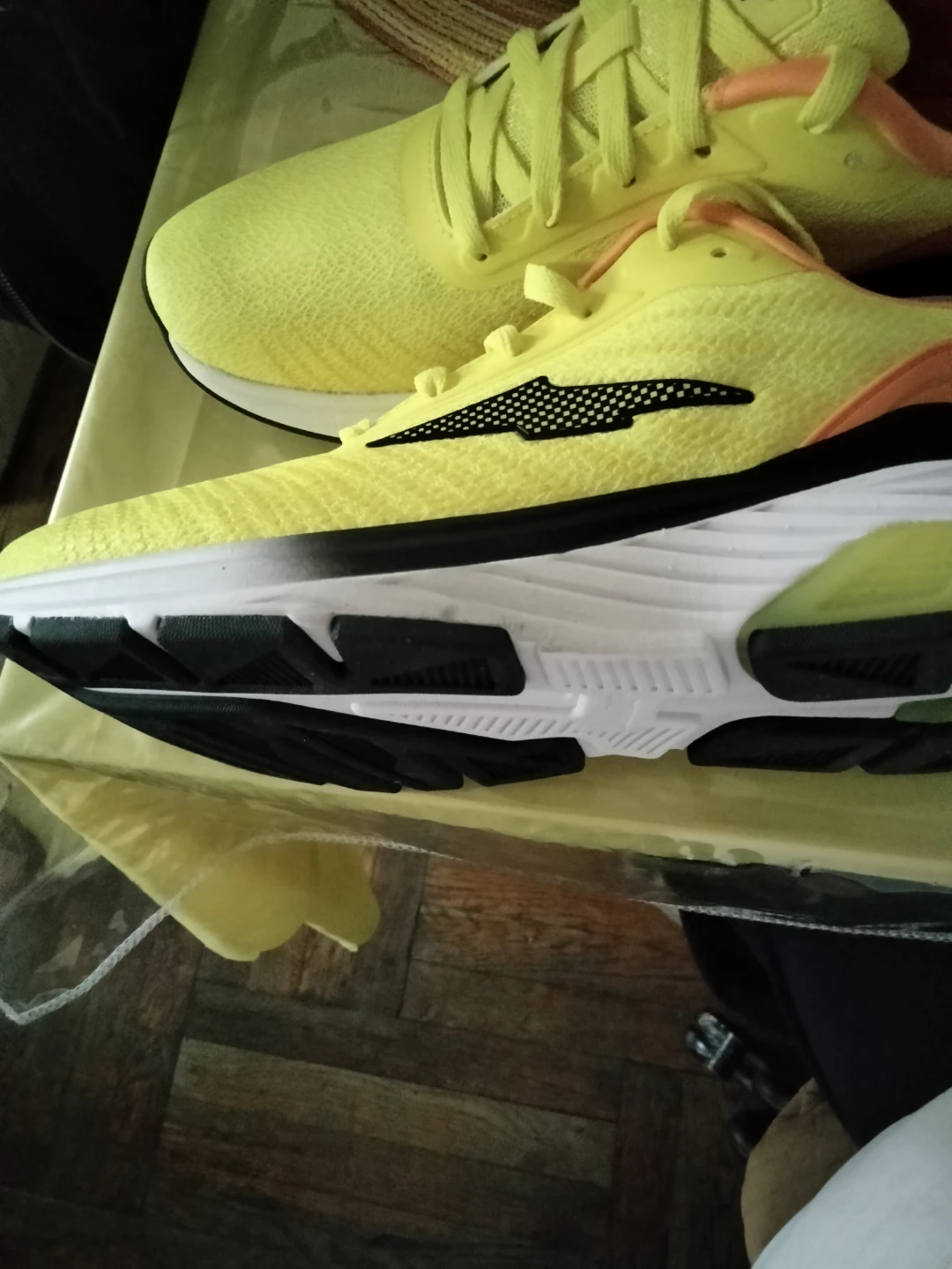 Avia men's Running Shoes Size 8.5 - photo 3